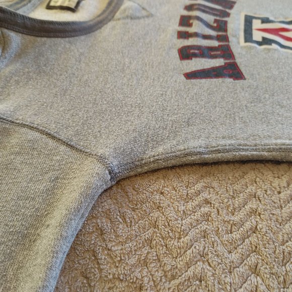 Colosseum Athletics Arizona Women's sweater size: S - Picture 15 of 16